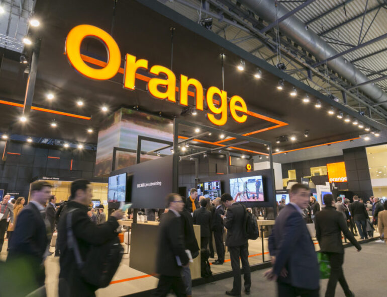 Orange: Accelerating the pace of transformation of 600 stores